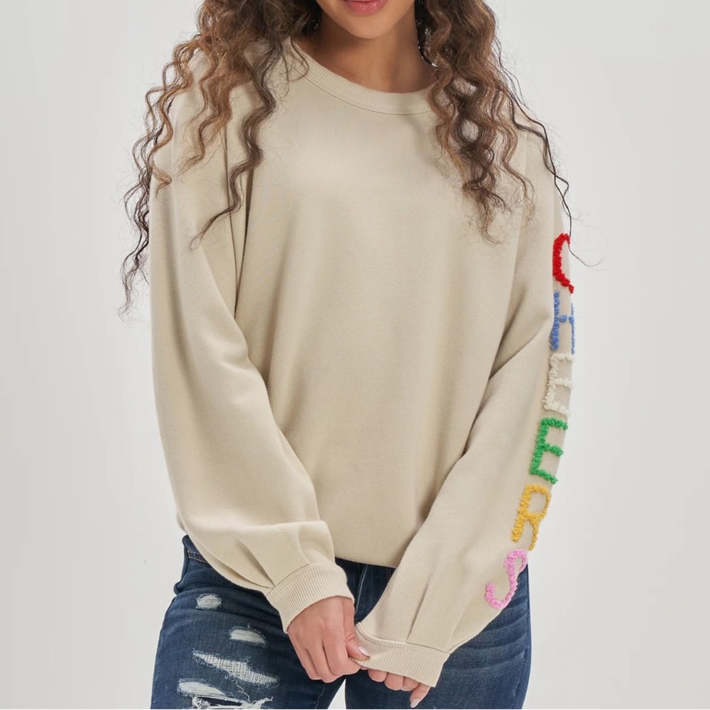 Aerie Cream Sweatshirt with Cheers Lettering on Sleeve - XS